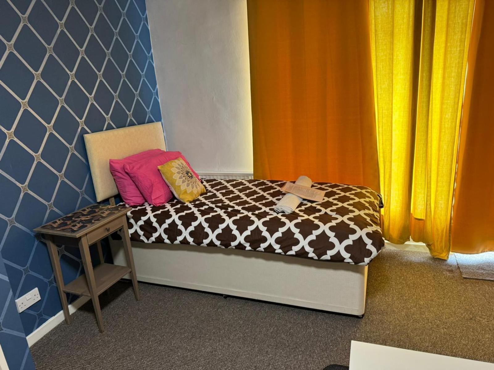 Gatwick Star Night Stay - Gatwick Crawley  Eksteriør billede