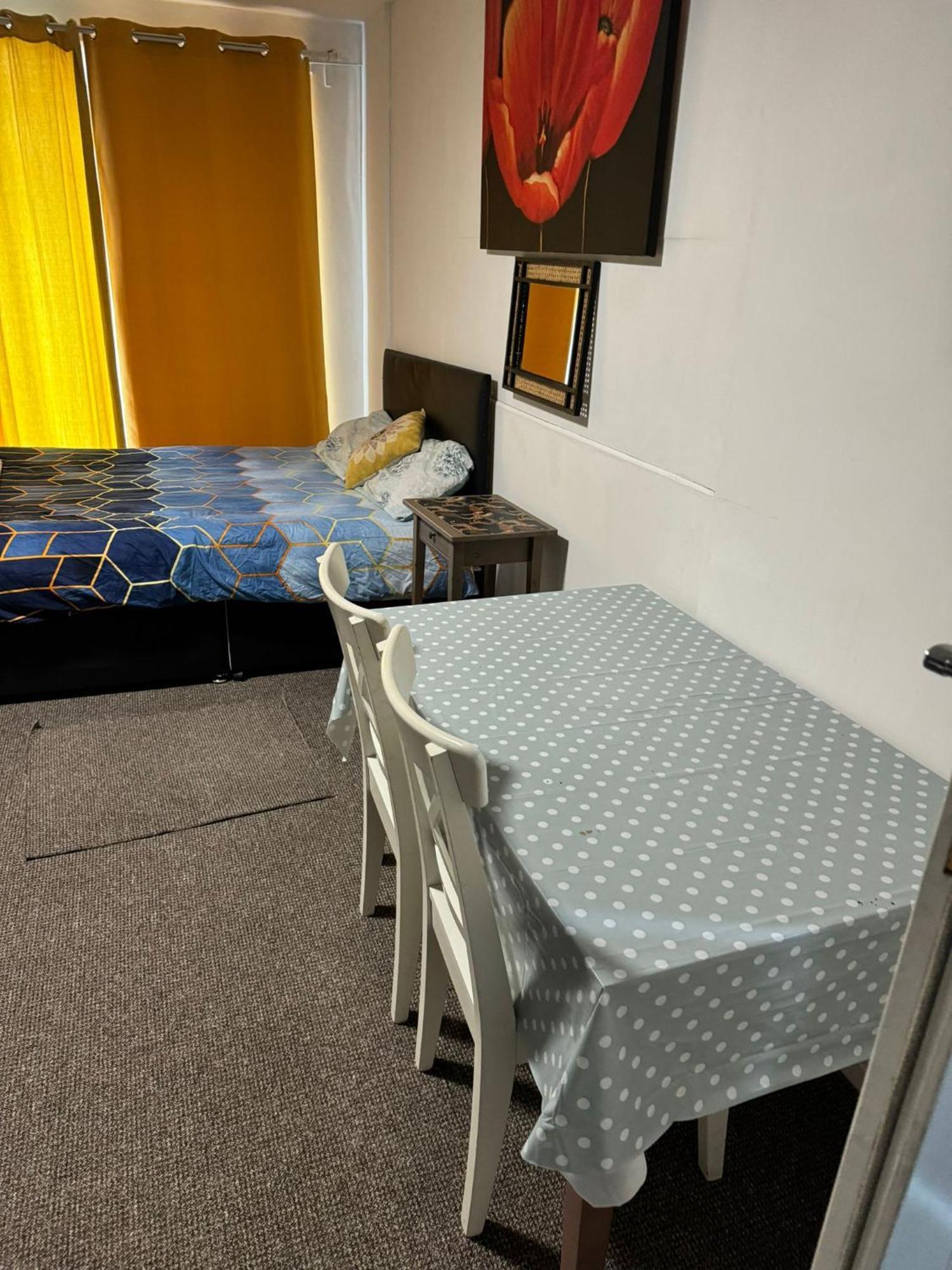 Gatwick Star Night Stay - Gatwick Crawley  Eksteriør billede